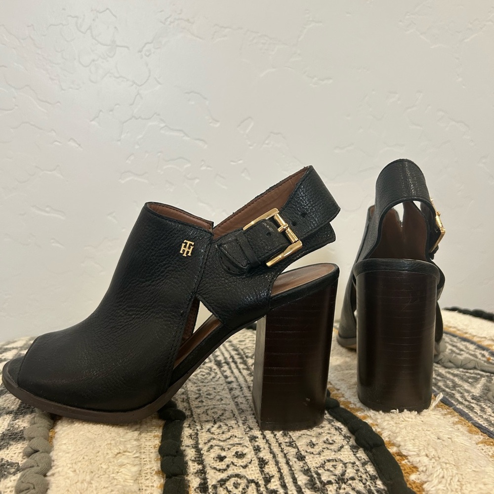 Tommy Hilfiger Black Leather Block Heel Sandals